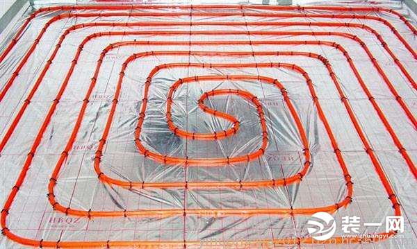 地暖和暖氣片價(jià)格哪個(gè)貴？暖氣片施工有哪些需要注意的地方？